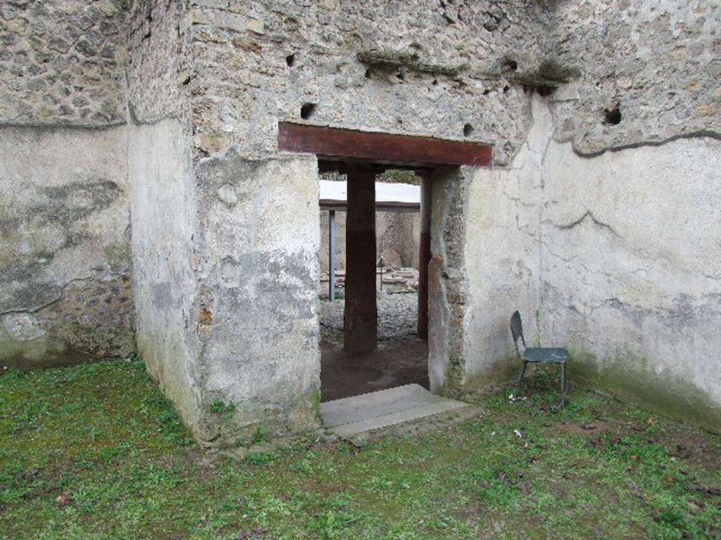 Villa Regina Boscoreale December Doorway On West Side Leading